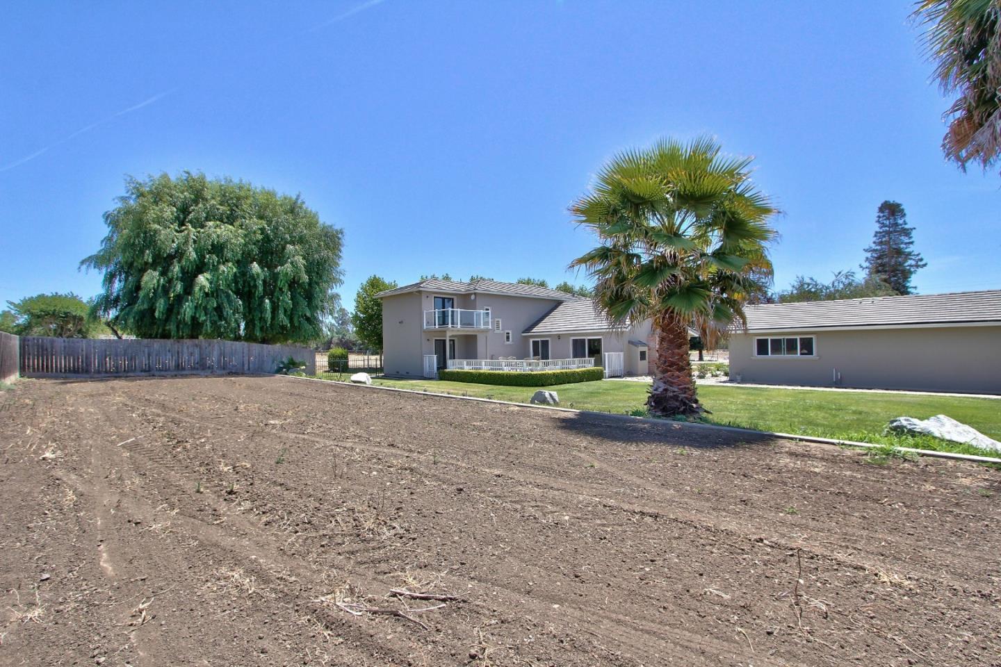 3501 Fallon Road Hollister, CA 95023 - Photo 22 of 30 Gallery Image 22