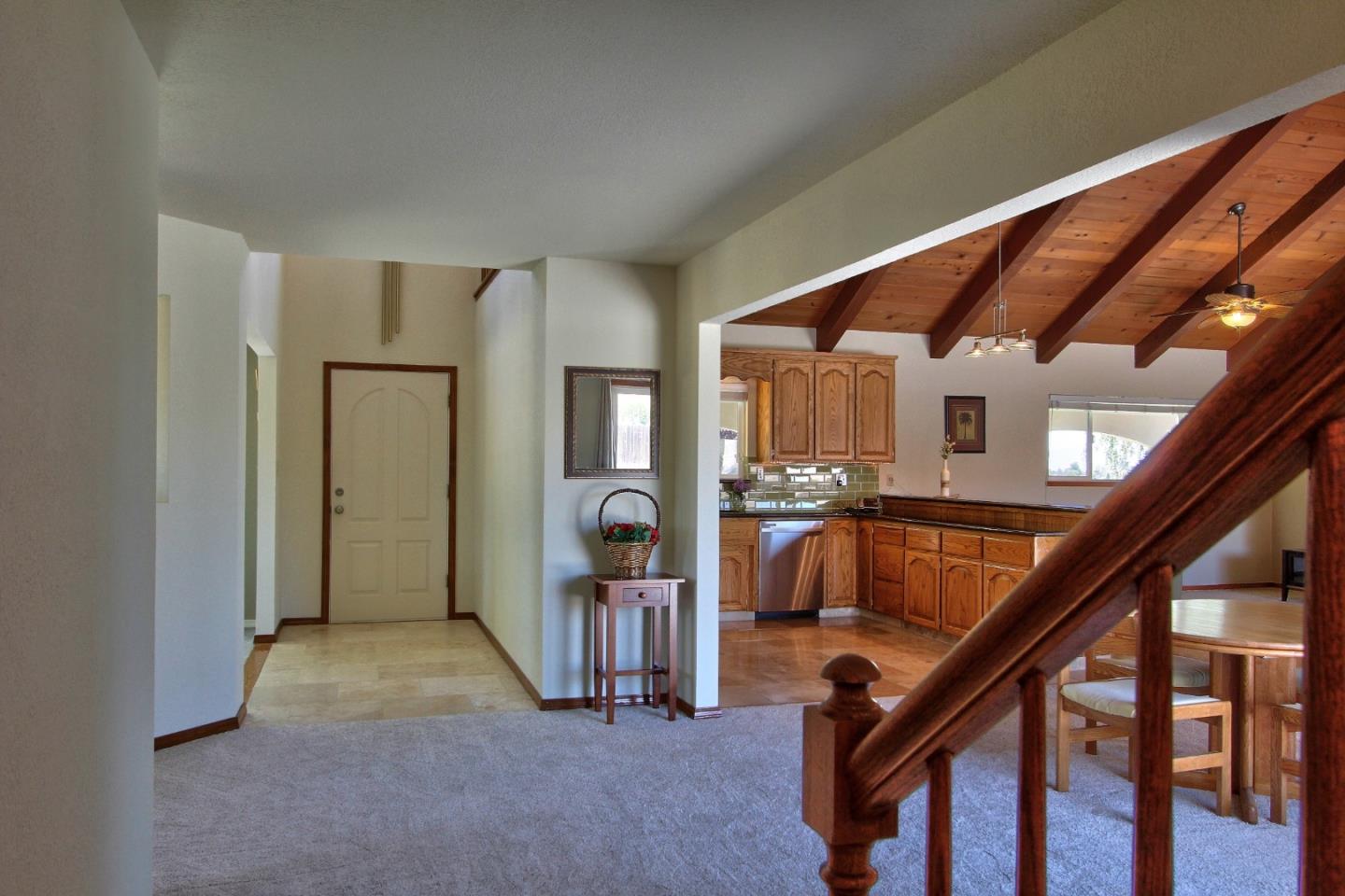 3501 Fallon Road Hollister, CA 95023 - Photo 9 of 30 Gallery Image 9