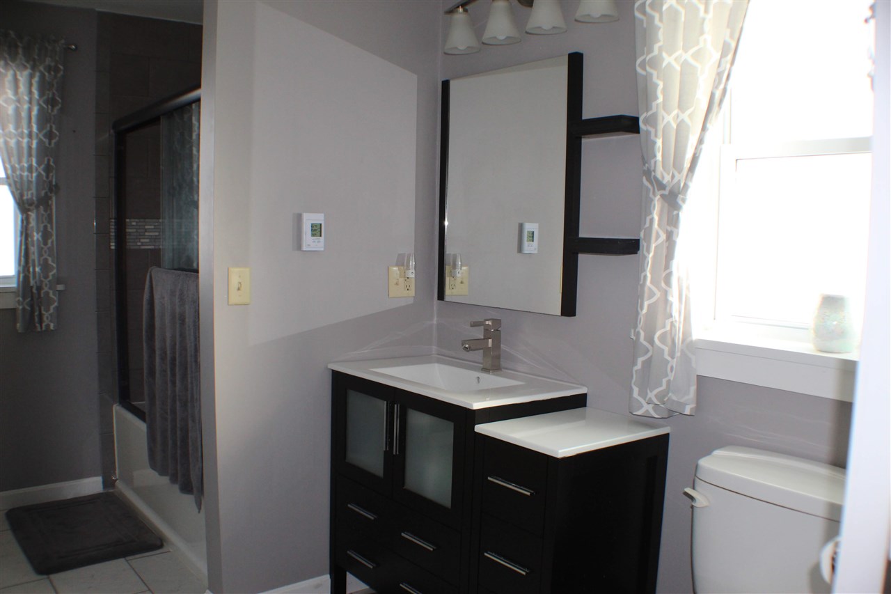 8246 Boston Post Road Bakersfield, VT 05450 - Photo 12 of 37