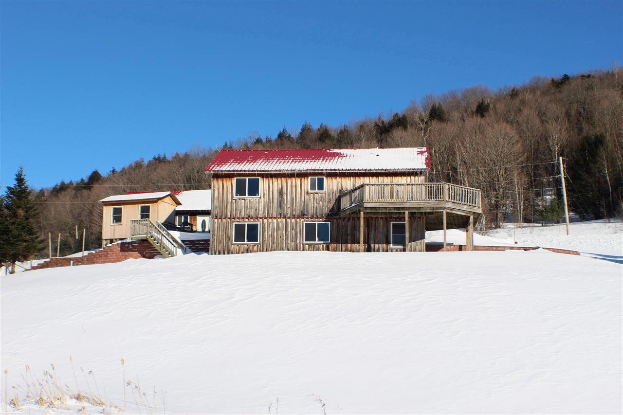 8246 Boston Post Road Bakersfield, VT 05450 - Photo 4 of 37