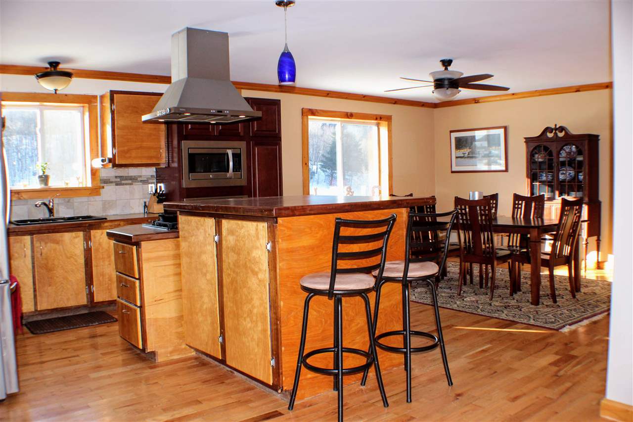 8246 Boston Post Road Bakersfield, VT 05450 - Photo 6 of 37
