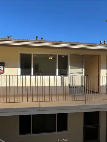 $2,495 | 4221 East 60th Street, Unit E, Huntington Park, CA 90255