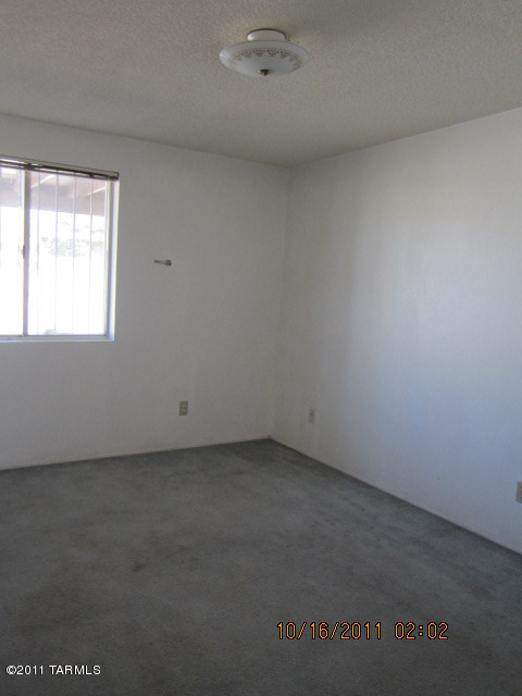 2021 South Harrison Road Tucson, AZ 85748 - Photo 12 of 16