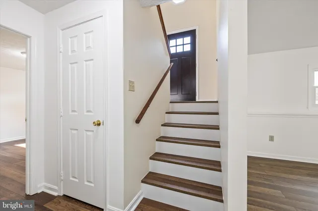 $2,800 | 136 Nightingale Avenue, Stephens City, VA 22655