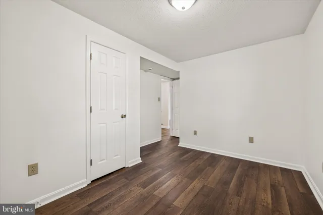 $2,800 | 136 Nightingale Avenue, Stephens City, VA 22655