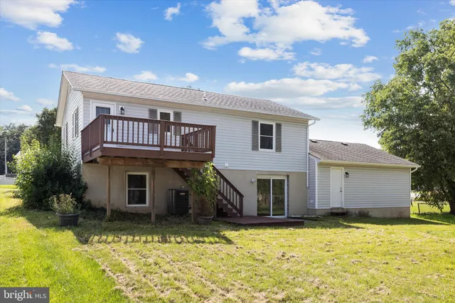 $2,800 | 136 Nightingale Avenue, Stephens City, VA 22655