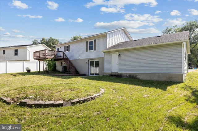 $2,800 | 136 Nightingale Avenue, Stephens City, VA 22655