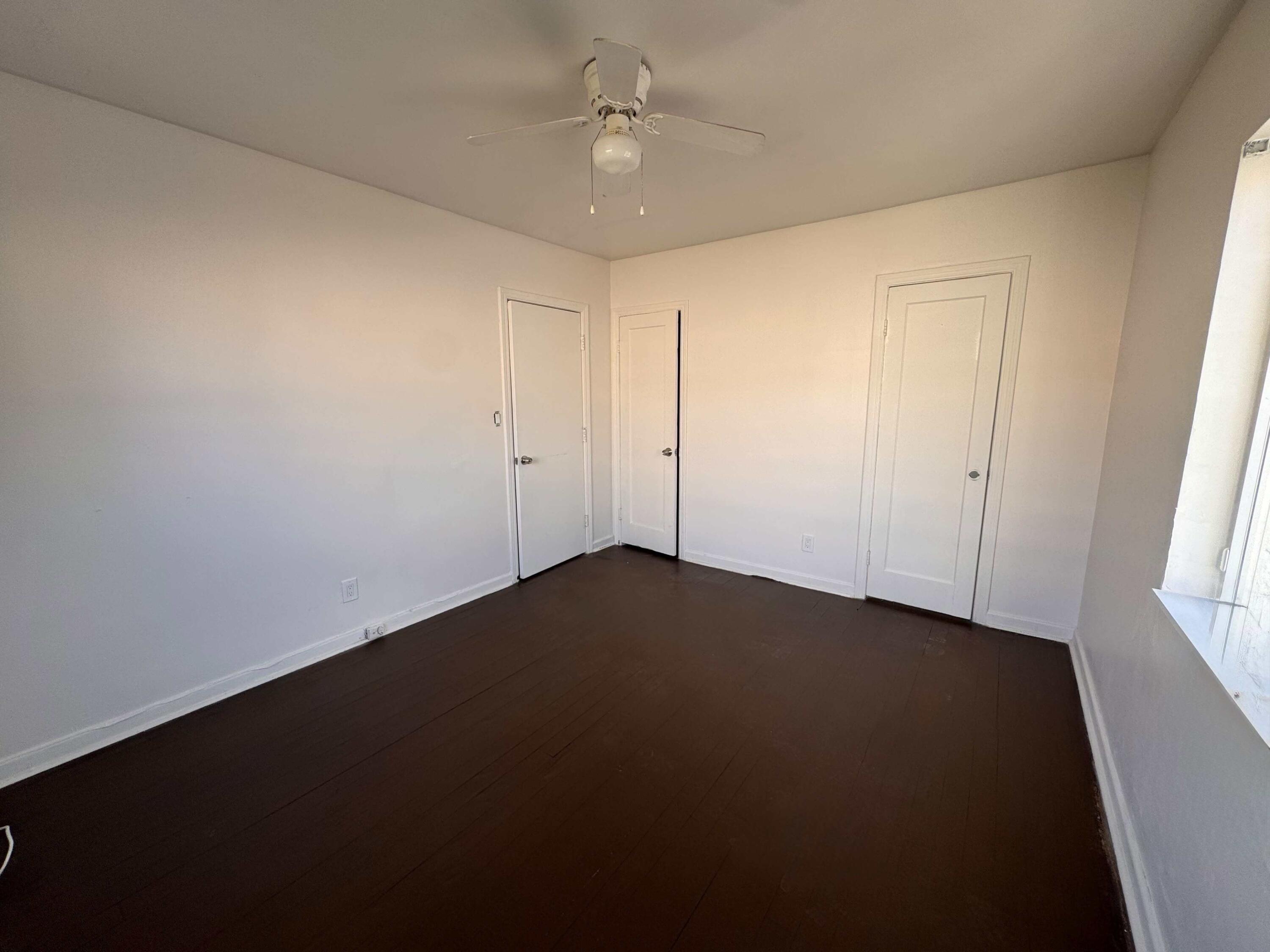 2515 Avenue East Riviera Beach, FL 33404 - Photo 7 of 9 WhatsApp Image 2026-05-18 at 12.54.49 (5