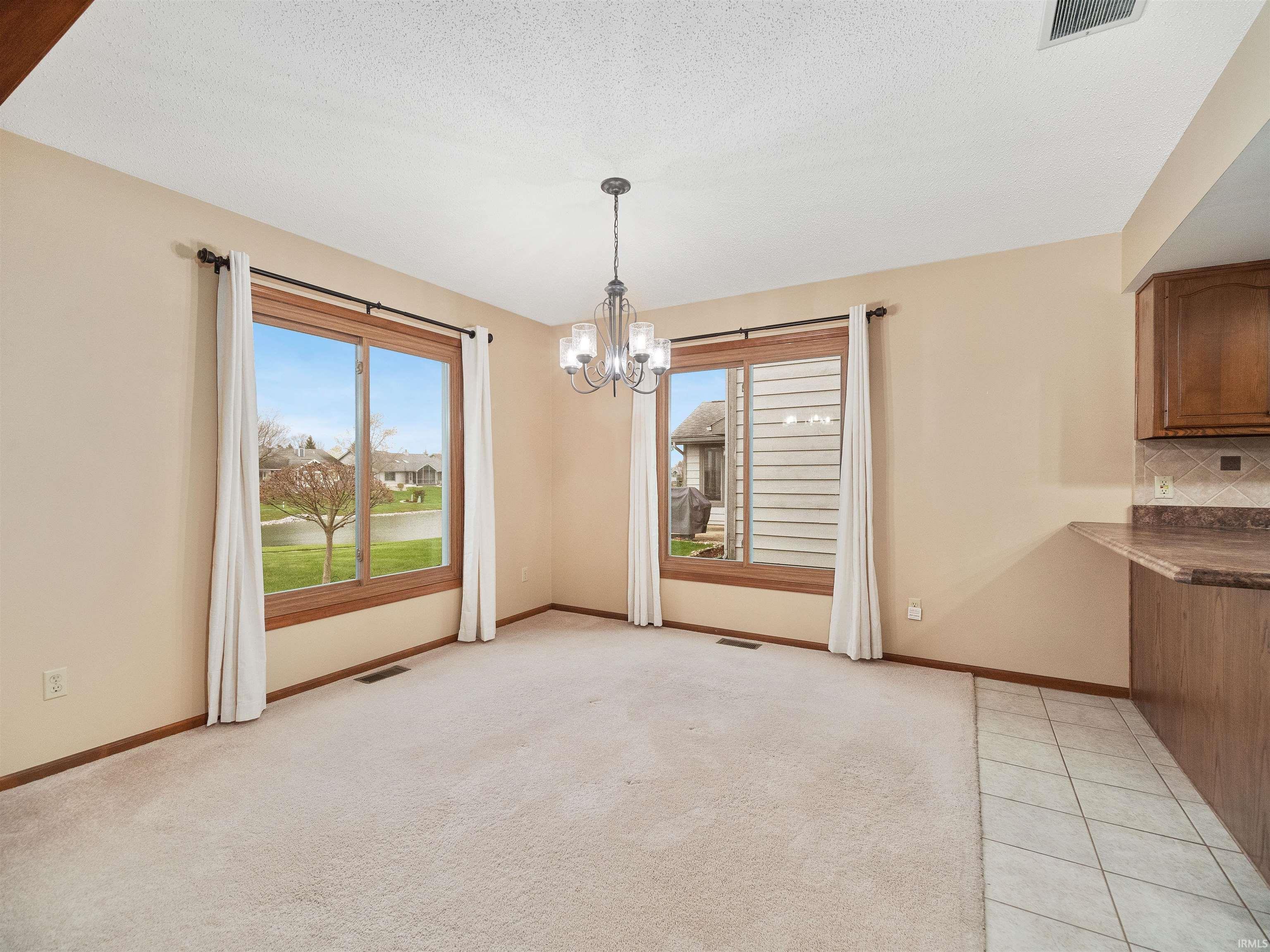 911 Mill Pointe Fort Wayne, IN 46845 - Photo 11 of 35