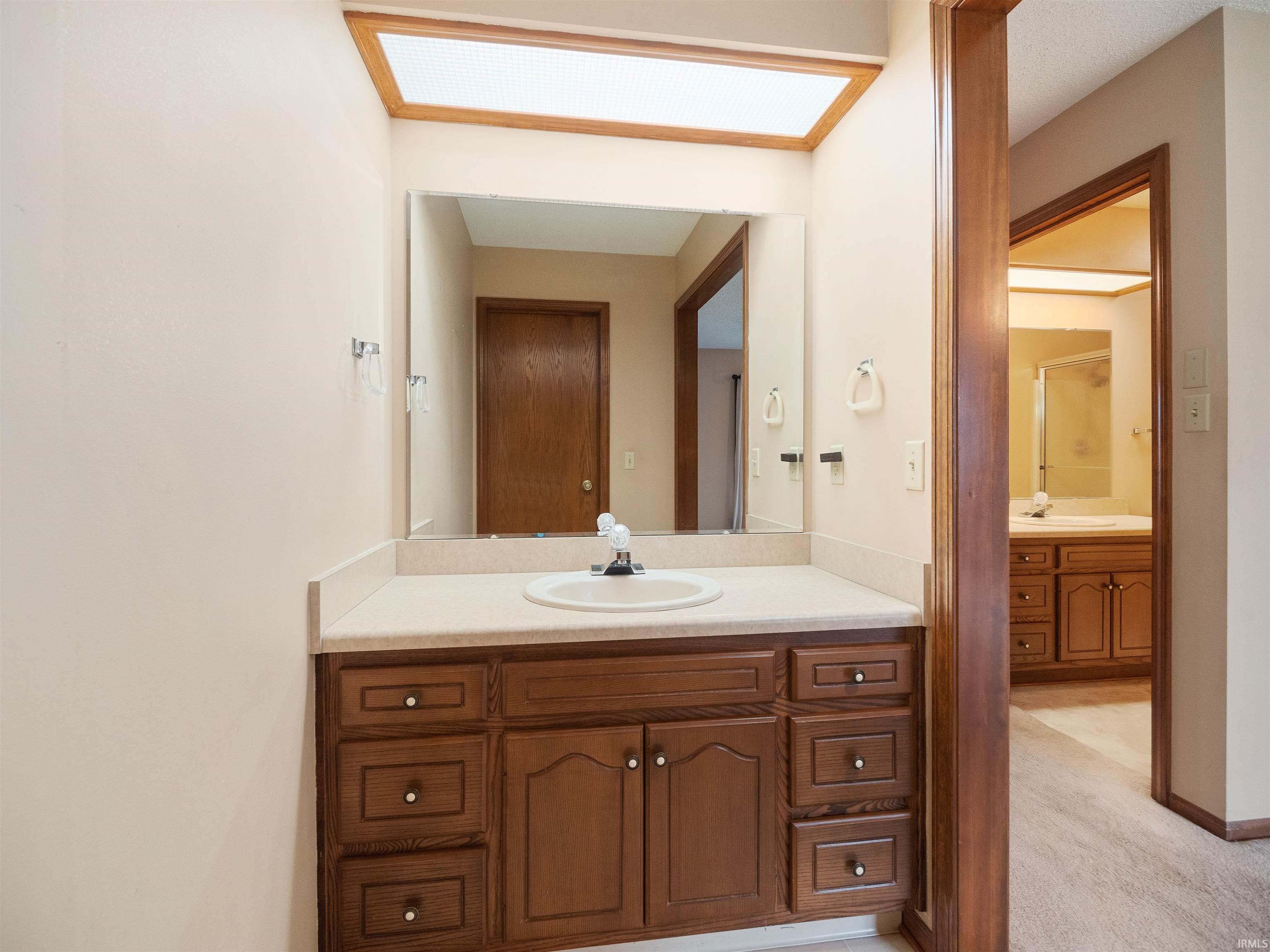 911 Mill Pointe Fort Wayne, IN 46845 - Photo 20 of 35