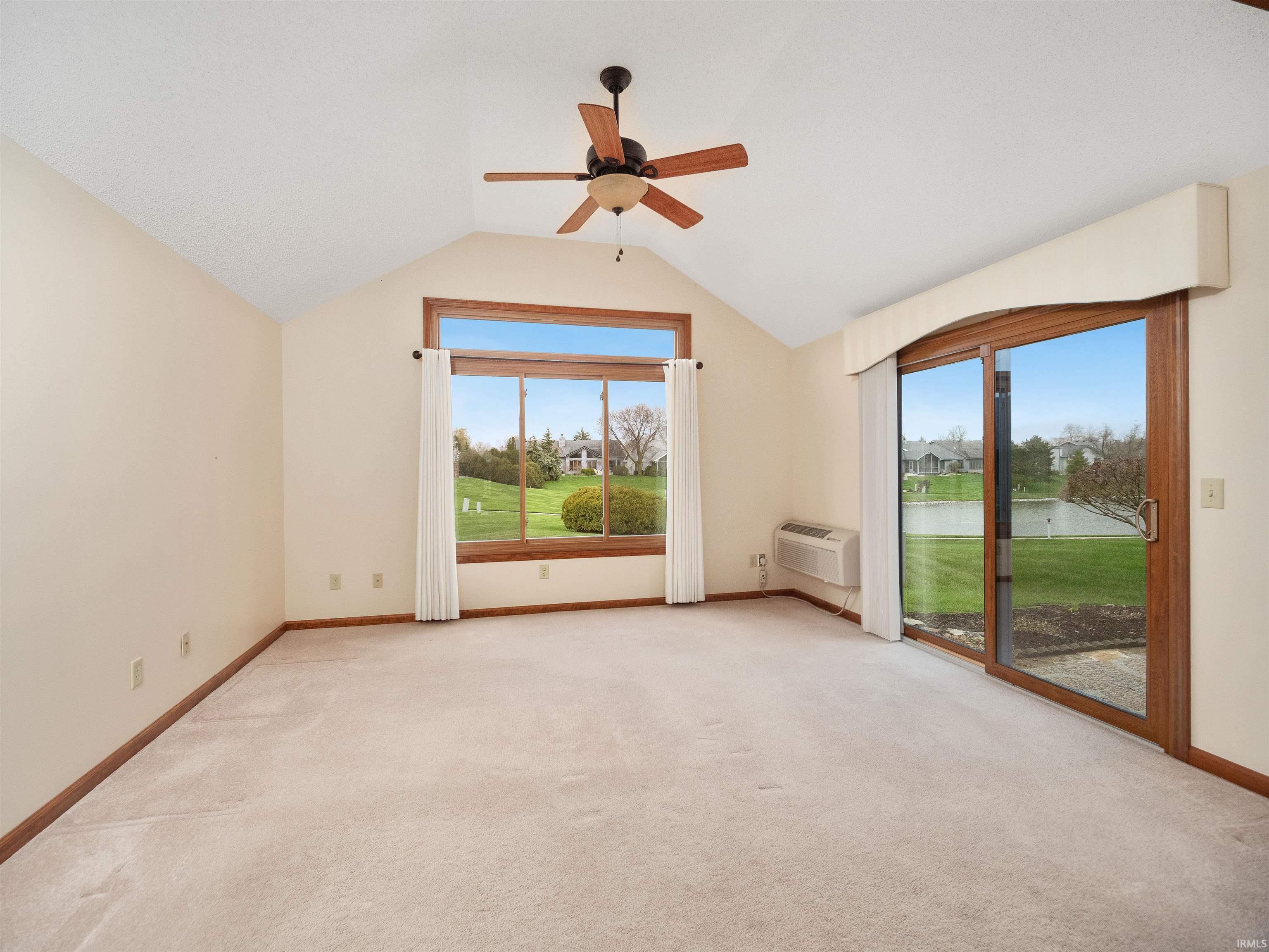 911 Mill Pointe Fort Wayne, IN 46845 - Photo 6 of 35