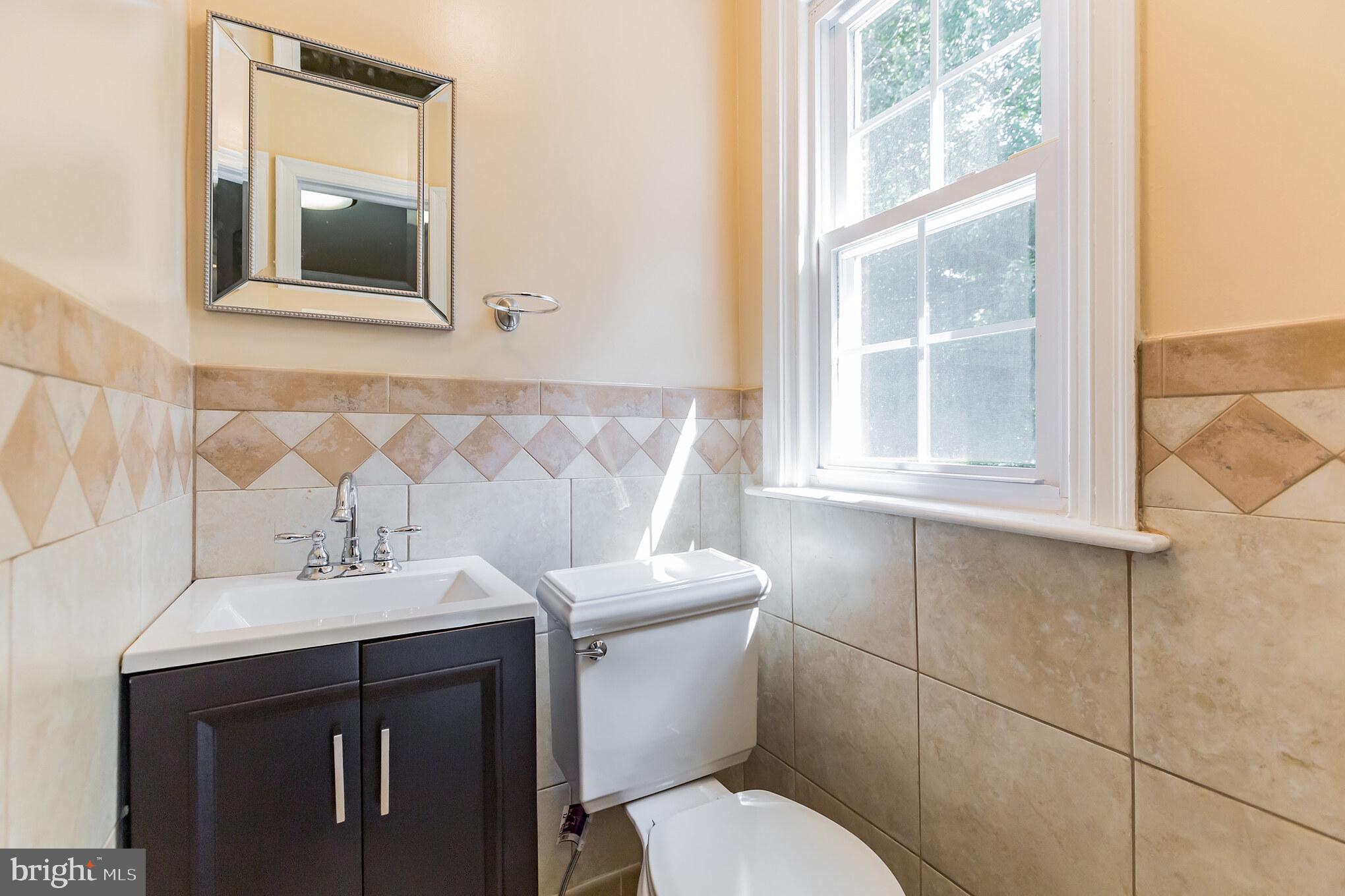 7614 Brookfield Road Cheltenham, PA 19012 - Photo 11 of 22 Powder room
