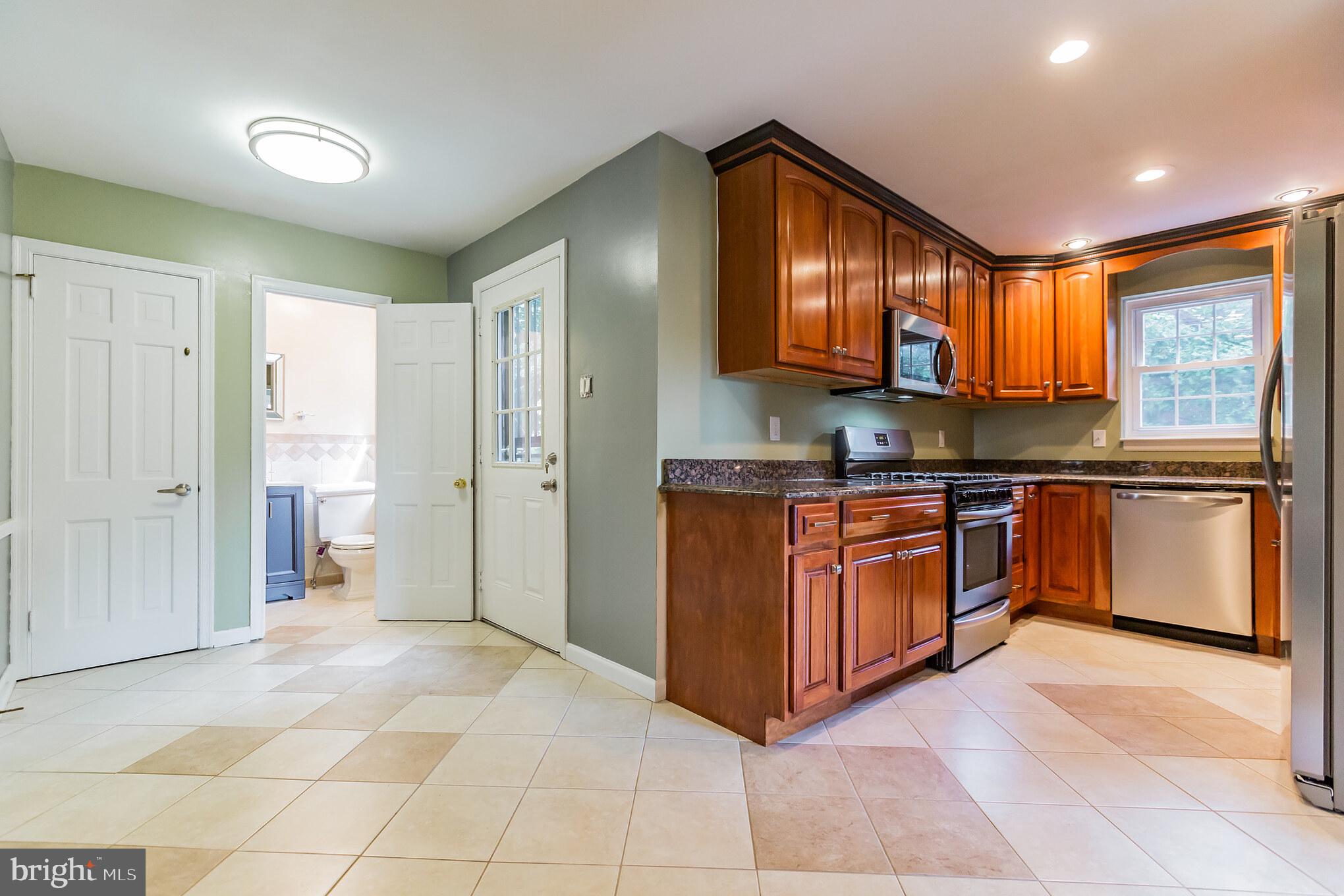 7614 Brookfield Road Cheltenham, PA 19012 - Photo 10 of 22 Kitchen