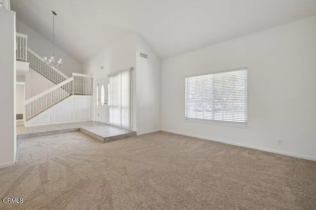 $989,900 | 861 Dara Street, Camarillo, CA 93010