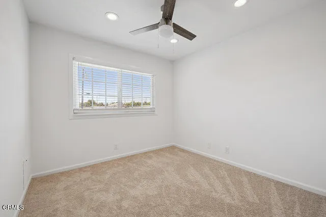 $989,900 | 861 Dara Street, Camarillo, CA 93010