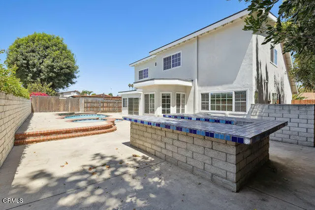 $989,900 | 861 Dara Street, Camarillo, CA 93010