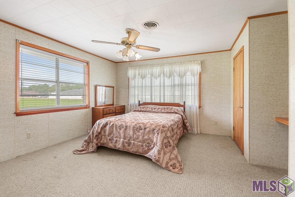 12142 Roddy Road Gonzales, LA 70737 - Photo 11 of 28 Gallery Image 11