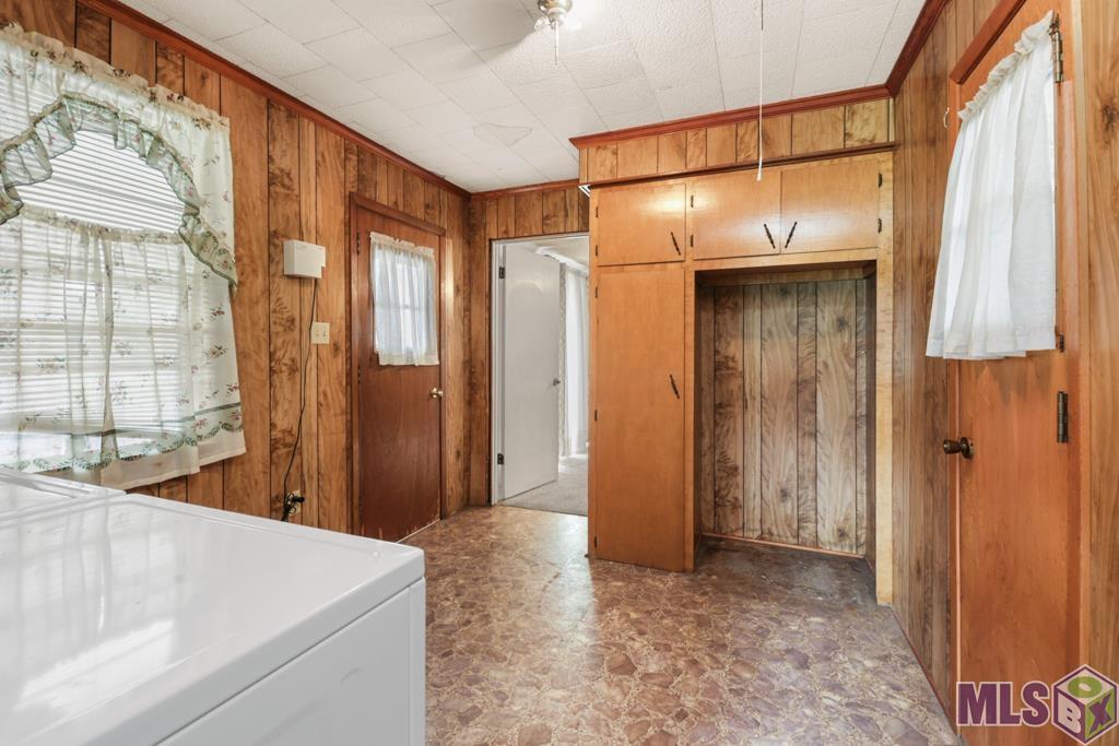 12142 Roddy Road Gonzales, LA 70737 - Photo 18 of 28 Gallery Image 18