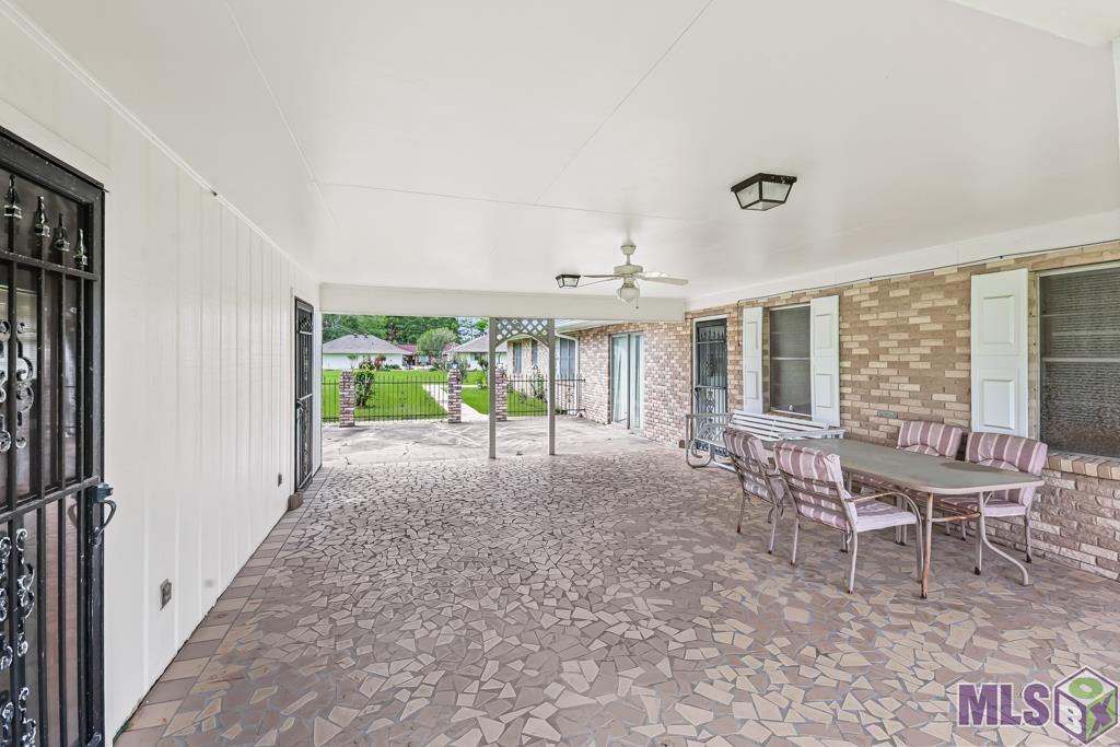 12142 Roddy Road Gonzales, LA 70737 - Photo 20 of 28 Gallery Image 20