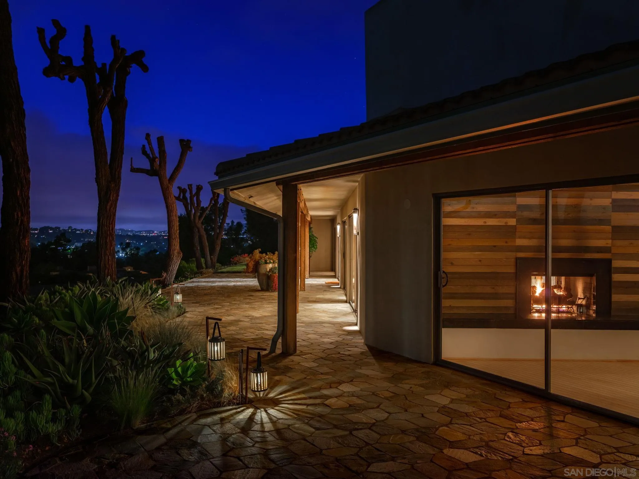 16532 Los Morros Rancho Santa Fe, CA 92067 - Photo 28 of 43