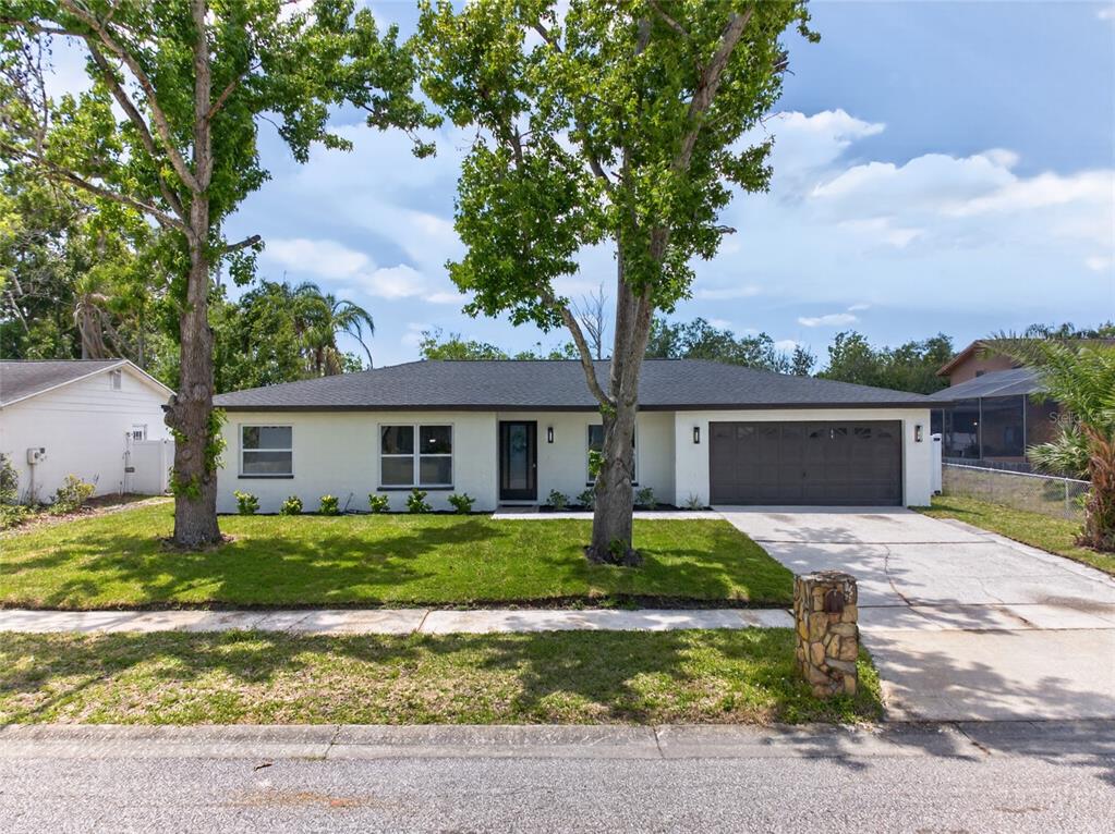 4430 Ranchwood Lane Tampa, FL 33624 - Photo 39 of 46