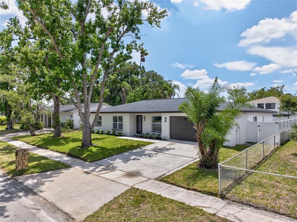 4430 Ranchwood Lane Tampa, FL 33624 - Photo 40 of 46