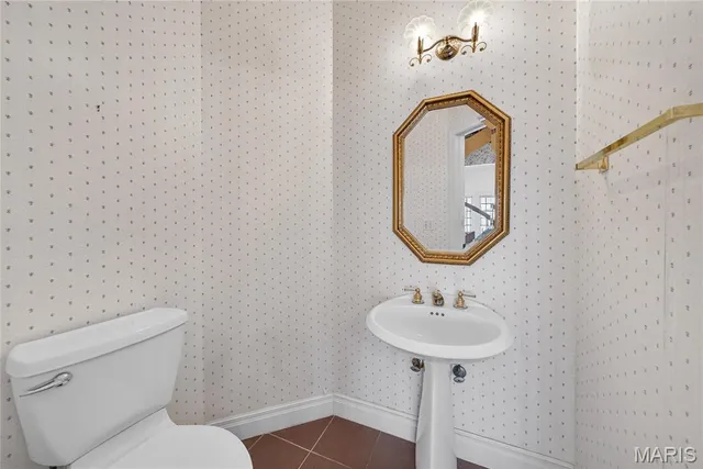 $1,600,000 | 62 Moorings Drive, Lake St. Louis, MO 63367