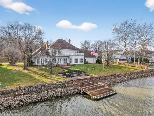 $1,600,000 | 62 Moorings Drive, Lake St. Louis, MO 63367