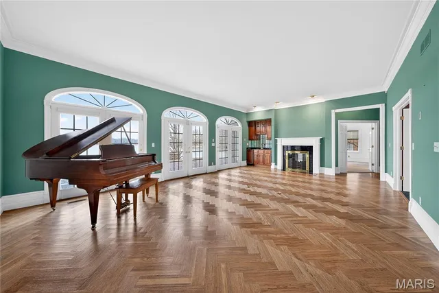 $1,600,000 | 62 Moorings Drive, Lake St. Louis, MO 63367