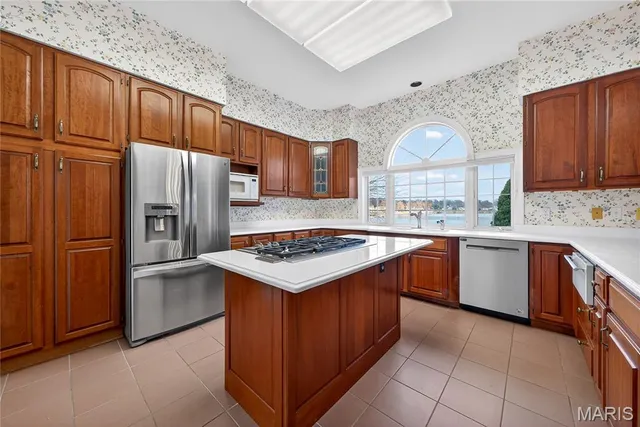 $1,600,000 | 62 Moorings Drive, Lake St. Louis, MO 63367