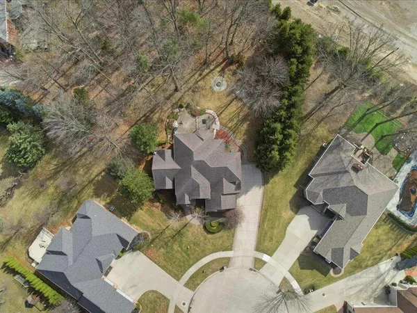 $815,000 | 52018 Loon Court, Utica, MI 48315