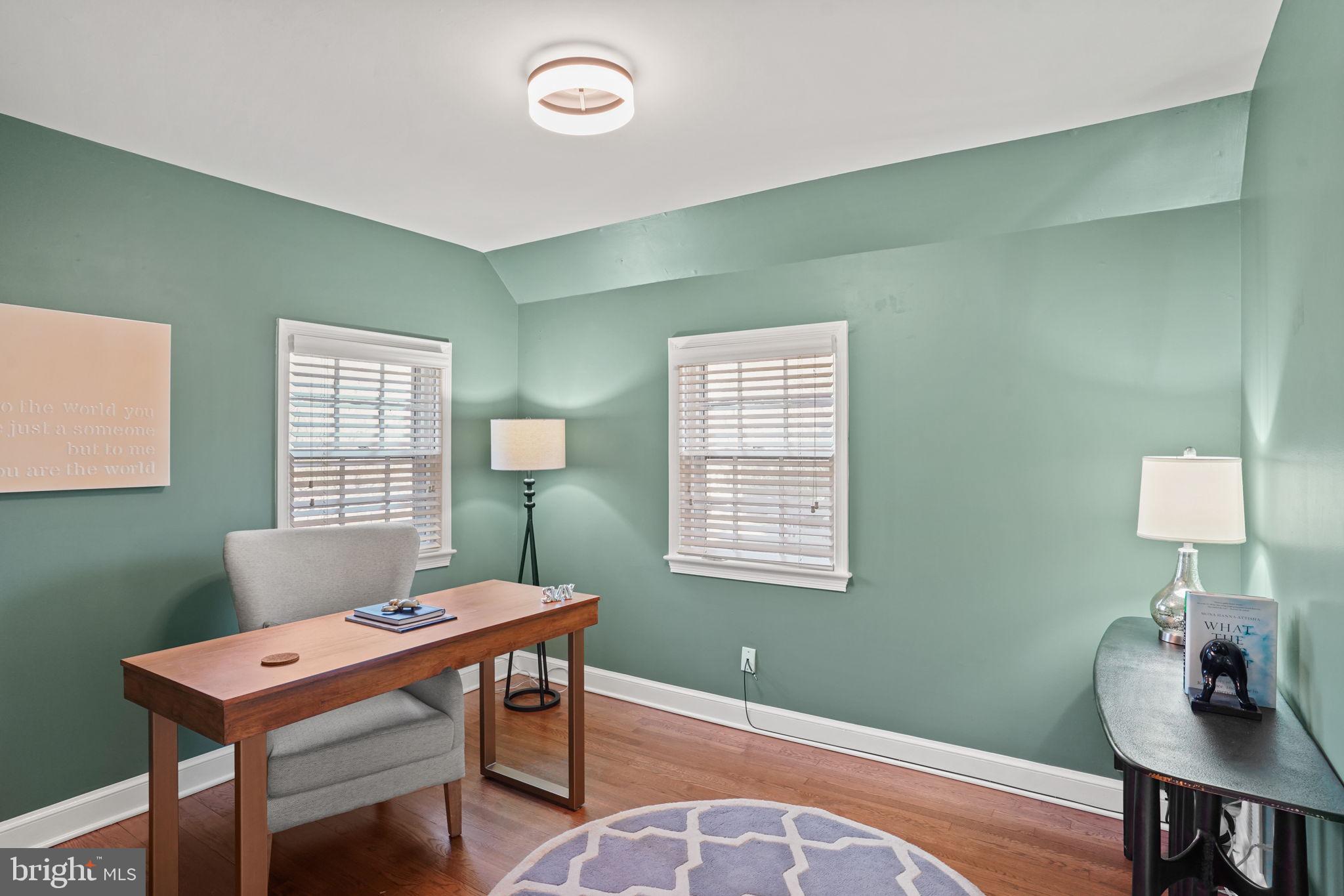 406 West Braddock Road Alexandria, VA 22302 - Photo 21 of 56 a workspace with furniture and a window