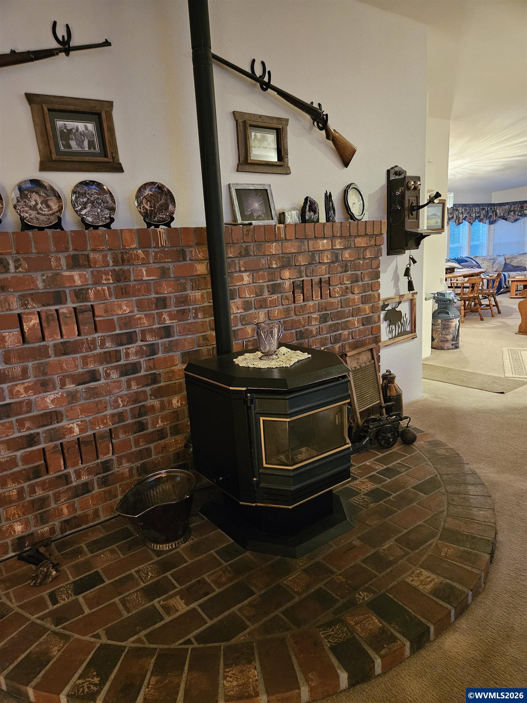 26191 Bruce Road Monroe, OR 97456 - Photo 9 of 27