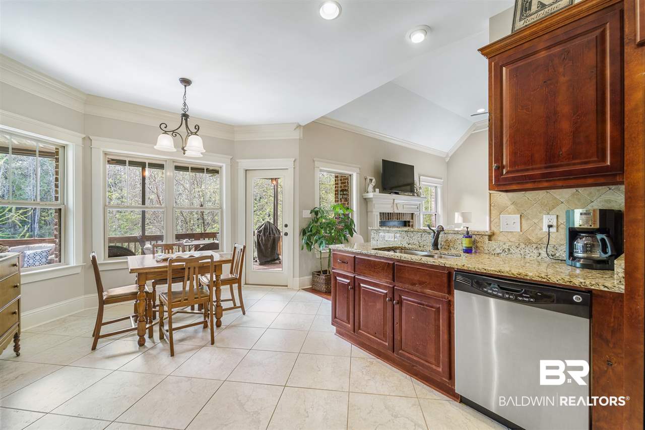 24011 Trowbridge Court Daphne, AL 36526 - Photo 12 of 32 Kitchen and Bkfast Area