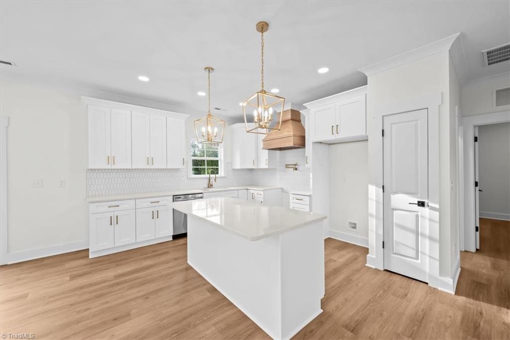 5225 Belews Creek Road Walkertown, NC 27051 - Photo 7 of 31