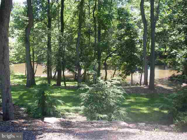 805 Locust Grove Road Middletown, PA 17057 - Photo 3 of 9 Gallery Image 3