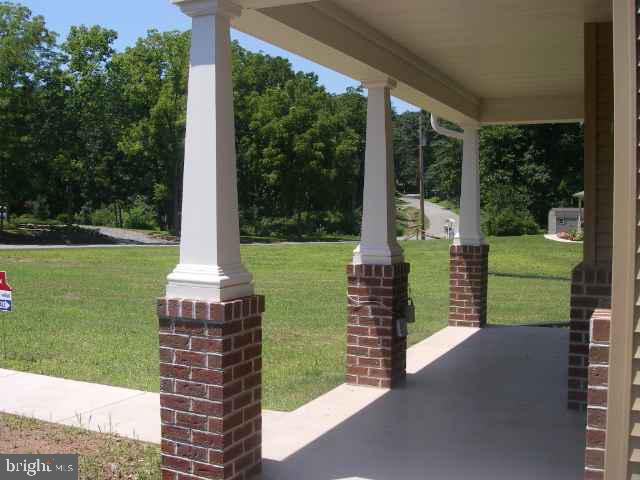 805 Locust Grove Road Middletown, PA 17057 - Photo 4 of 9 Gallery Image 4