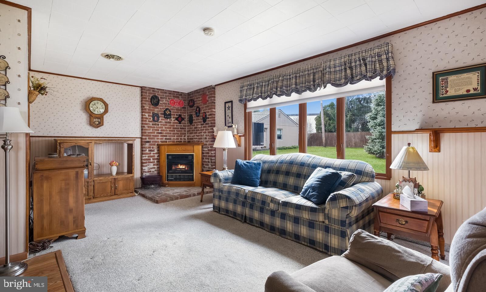 717 West County Line Road Horsham, PA 19044 - Photo 10 of 22