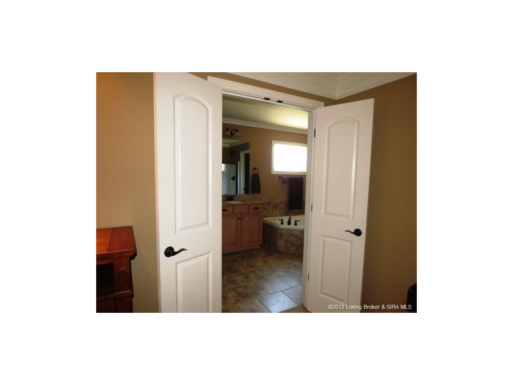 2014 Leanders Road Floyds Knobs, IN 47119 - Photo 14 of 38 Gallery Image 14