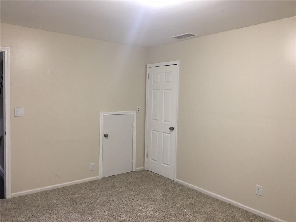 7911 North Guion Road Indianapolis, IN 46268 - Photo 16 of 38 Gallery Image 16