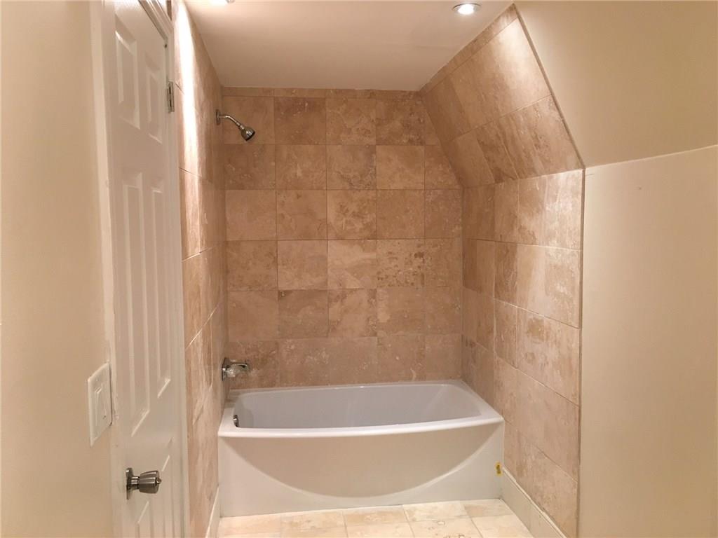 7911 North Guion Road Indianapolis, IN 46268 - Photo 32 of 38 Gallery Image 32