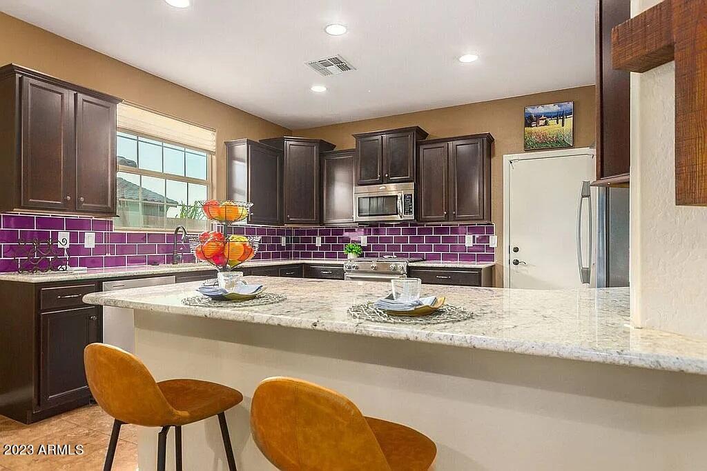 2981 East Ridgewood Lane Gilbert, AZ 85298 - Photo 5 of 57 Breakfast Bar