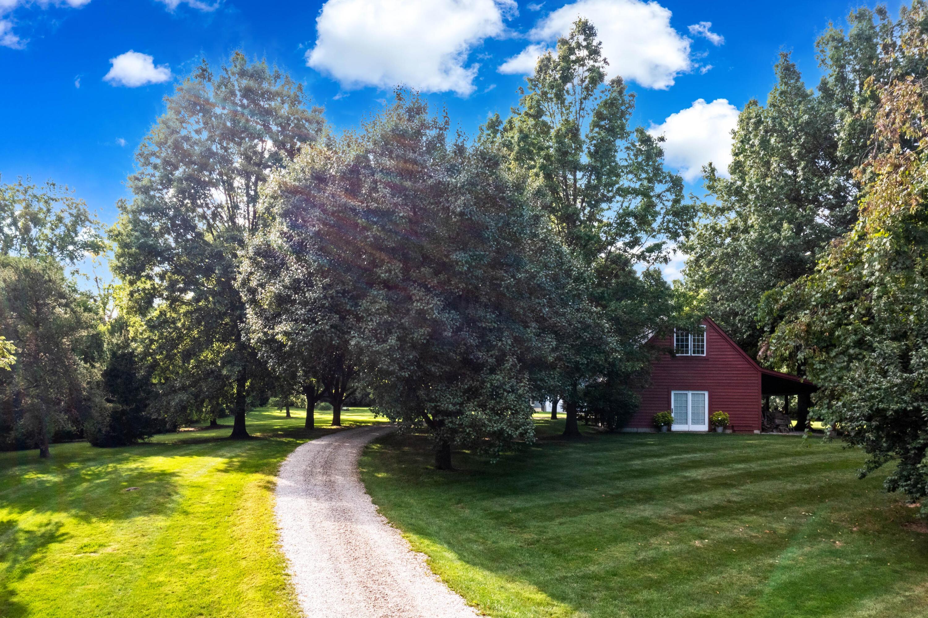 6262 Duffy Road Delaware, OH 43015 - Photo 82 of 96 80. Drive to Outbuilding