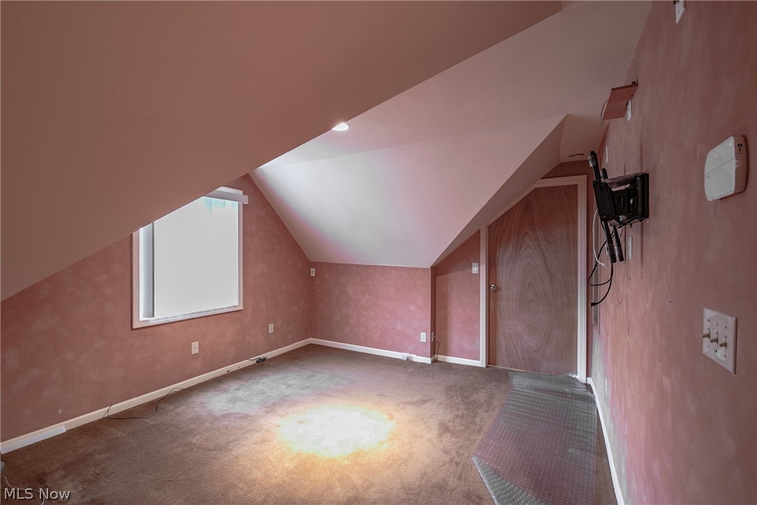 3937 Lancaster Road Cleveland, OH 44121 - Photo 5 of 20