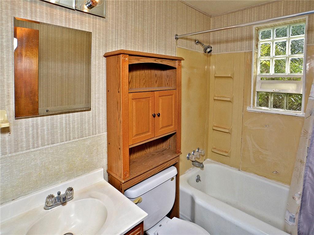 611 River Ridge Road Liberty, PA 15133 - Photo 17 of 22 Gallery Image 17
