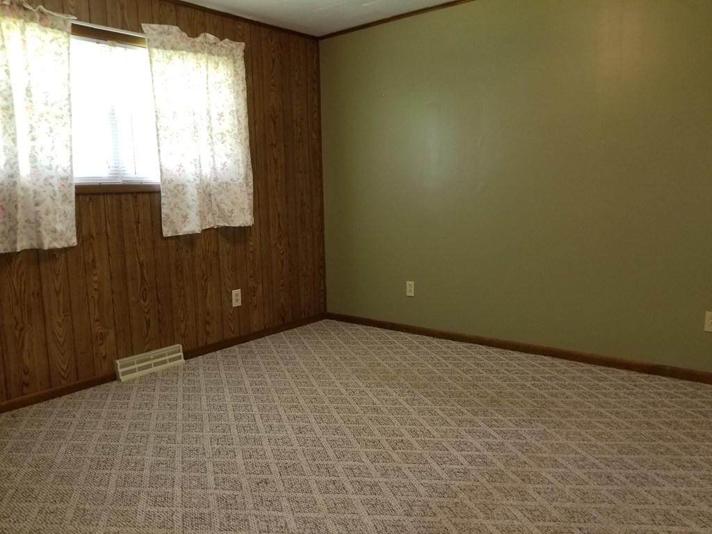 573 Henrys Bnd Road Oil City, PA 16301 - Photo 5 of 11