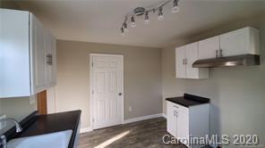 435 South Rhyne Street Dallas, NC 28034 - Photo 3 of 9