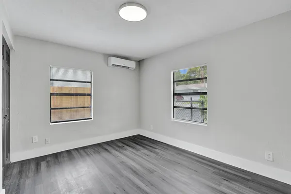 $1,800 | 234 Northeast 14th Avenue, Unit 2, Pompano Beach, FL 33060