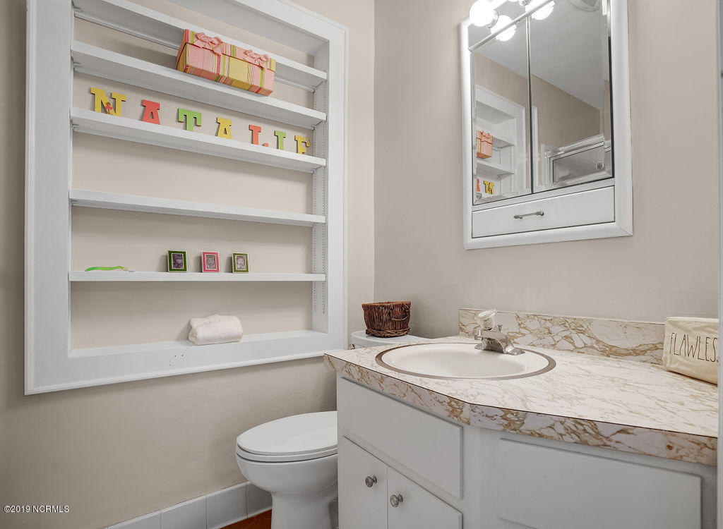 1307 Country Club Road Wilmington, NC 28403 - Photo 27 of 36 1307CountryClubRoad-30