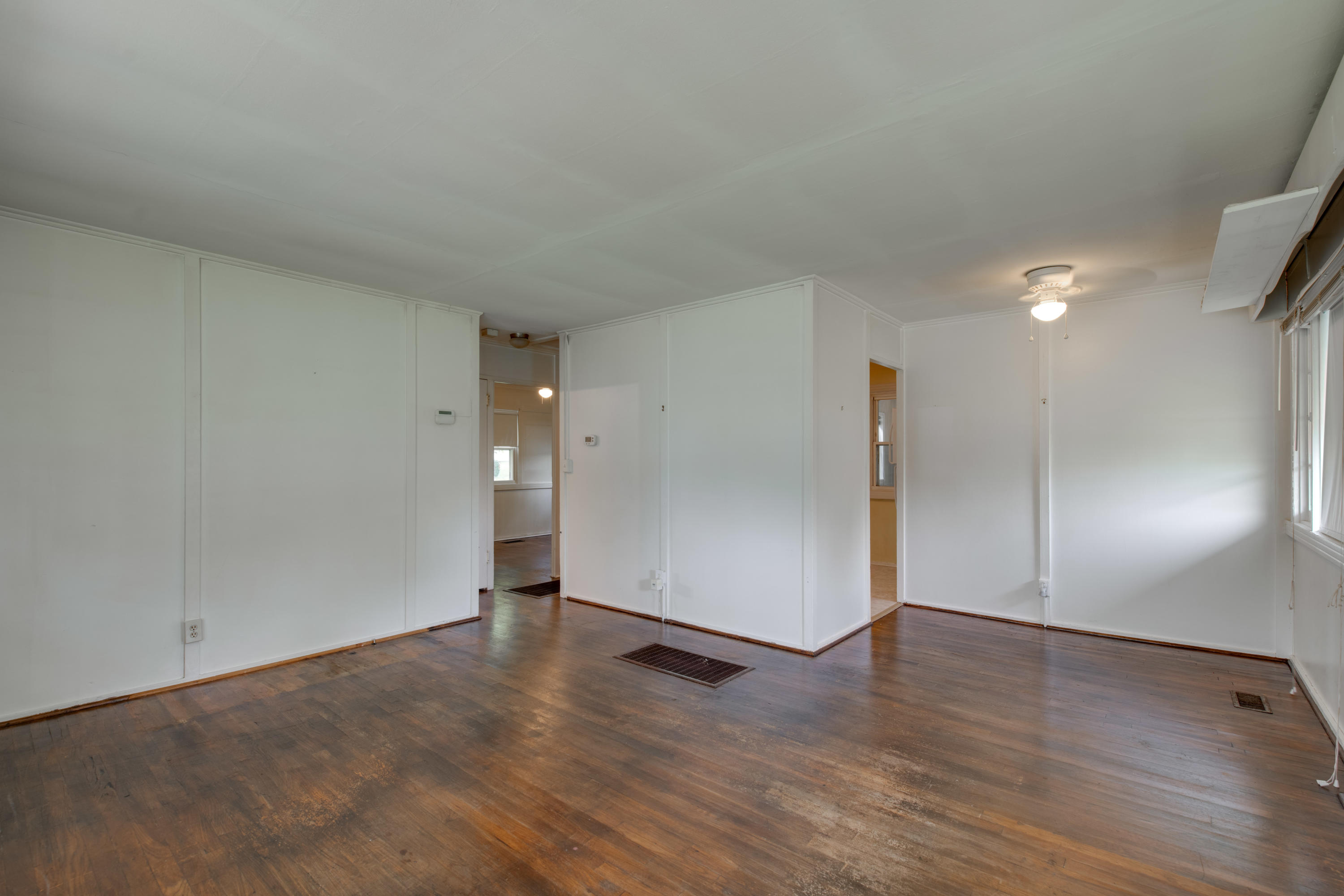 6522 Shallowford Road Chattanooga, TN 37421 - Photo 14 of 21 D85_2012